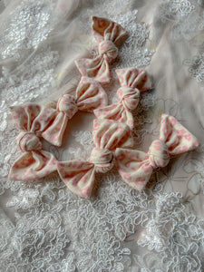 Farfalle Bow: Purr