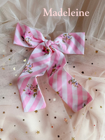 Load image into Gallery viewer, Victoria Bows
