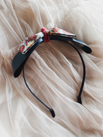 Load image into Gallery viewer, Opera Headband
