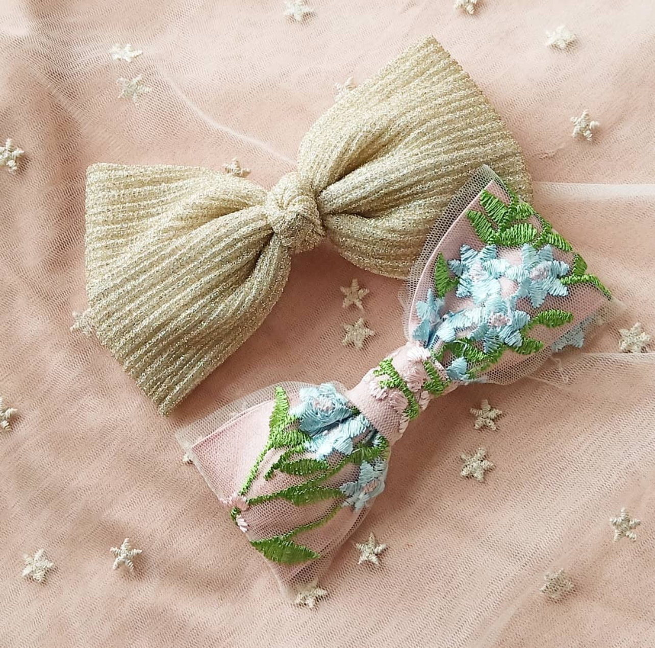 Folklore Bow Set